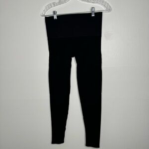 Blanqi black high rise seamless legging small